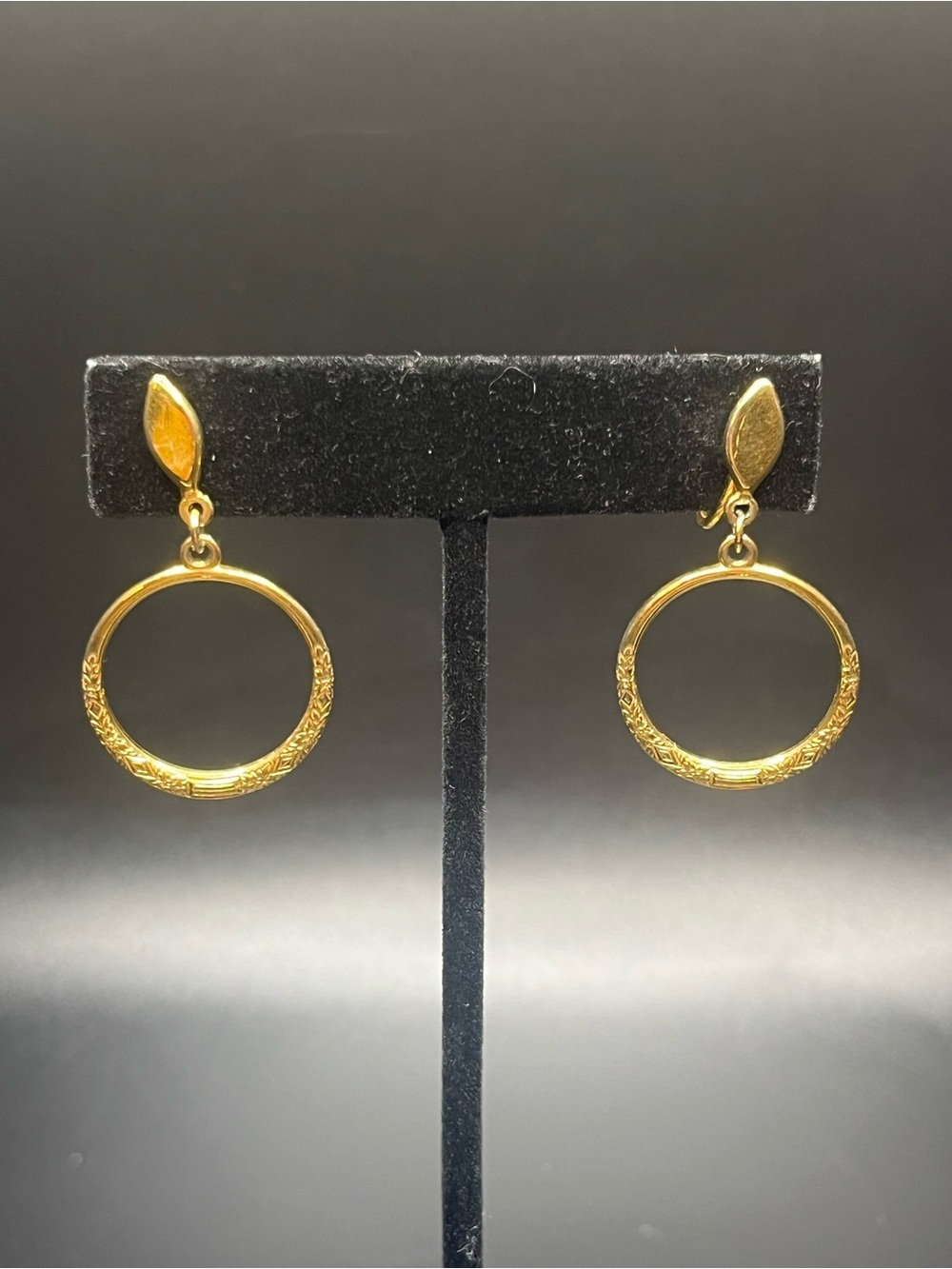 Crown Trifari goldtone small clip on hoops